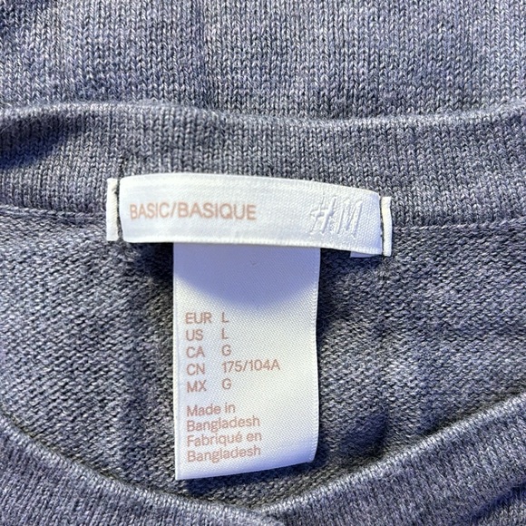 🪻3/$30 cropped longsleeve top!🪻 - Picture 3 of 3